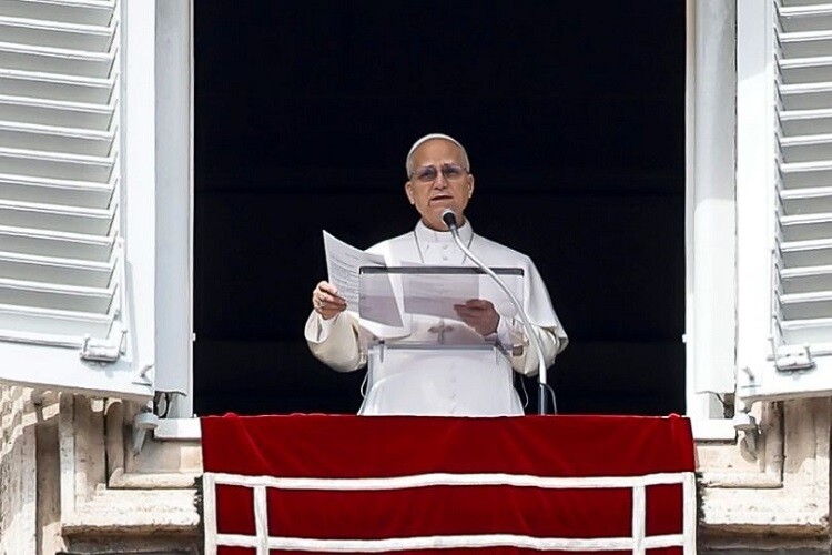 El papa llama a detener la violencia en Oriente Medio