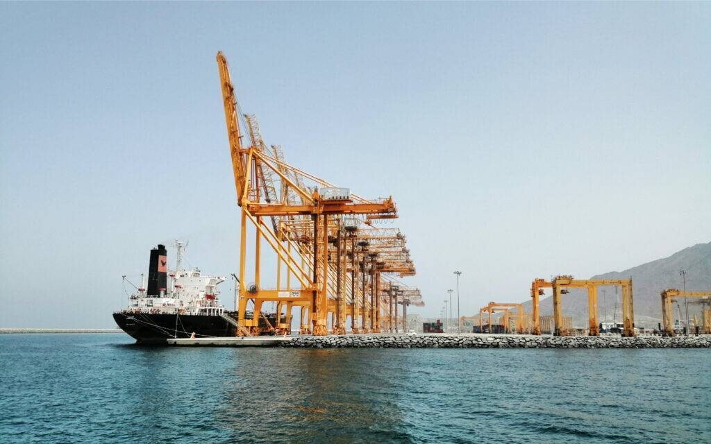 La navegación en el Golfo Árabe se acerca a la paralización por la guerra con Irán