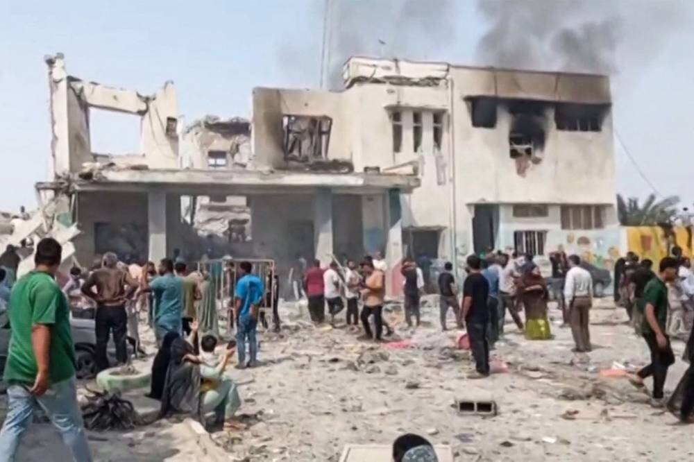 Ataques Israelíes: 51 Muertos en Ataque a Escuela en Irán