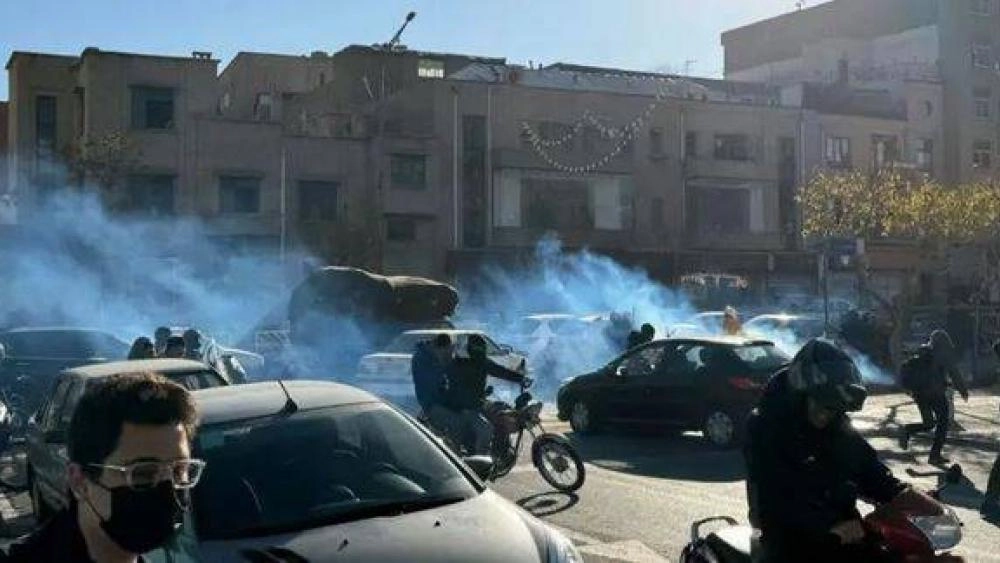 Iranian police officer killed during protests in Tehran