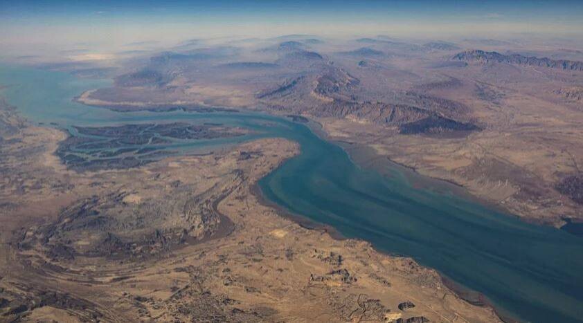 Iranian Warships Approach Vessel in Strait of Hormuz