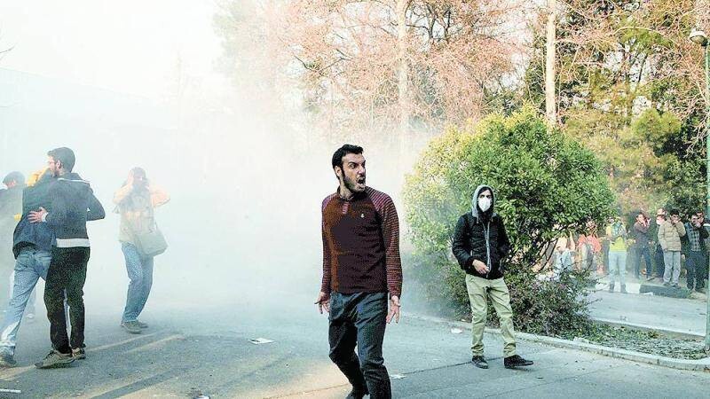 Four Foreigners Arrested in Iran Over Riots