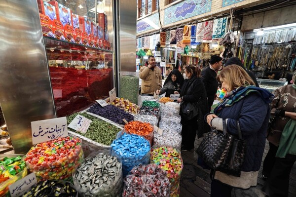 Iran Appoints New Central Bank Governor Amid Currency Crisis