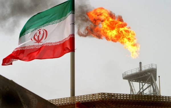 Иран одобрил план по увеличению добычи нефти до четырех миллионов баррелей в день