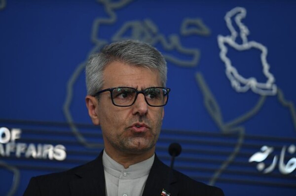 Irán niega informes sobre la muerte de Khamenei, afirmando que está "sano y salvo"