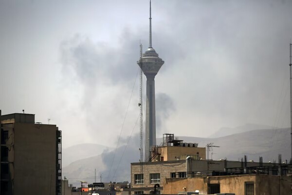 24 muertos en ataque estadounidense-israelí contra escuela en Irán