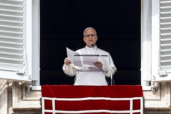 El papa llama a detener la violencia en Oriente Medio