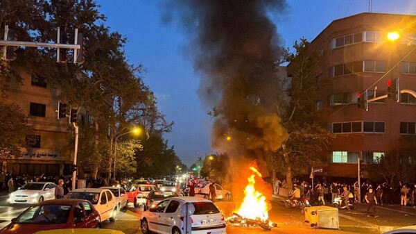 Irán Arresta a 38 por Presunta Colaboración con Israel