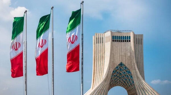Iran Demands UN Condemn US Threats