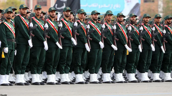 Irán reduce la edad mínima de voluntariado para apoyo en la guerra a 12 años