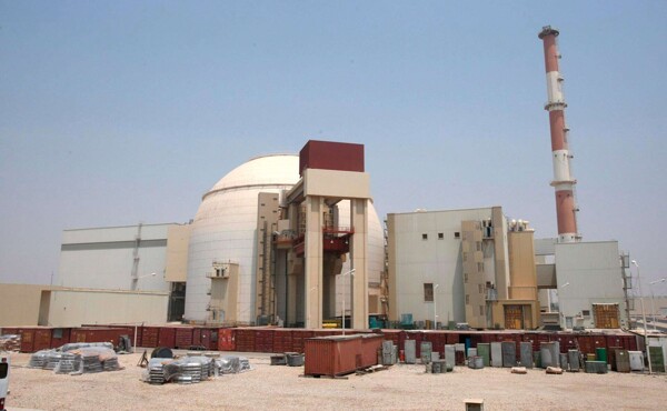Ataque a la central nuclear de Irán: un muerto y sin fugas radiactivas