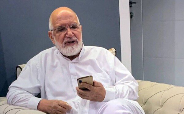 Lifting the House Arrest of the Opponent Leader Mahdi Karroubi